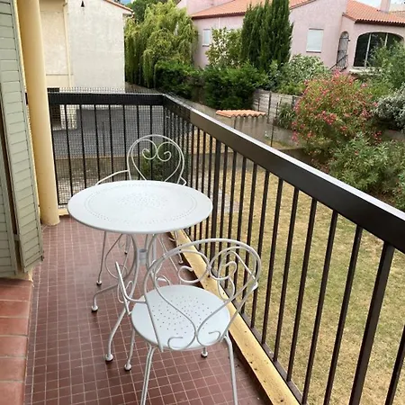 2 Pieces, Terrasse - 4 Pers. - Fr-1-837-120 Apartmán
