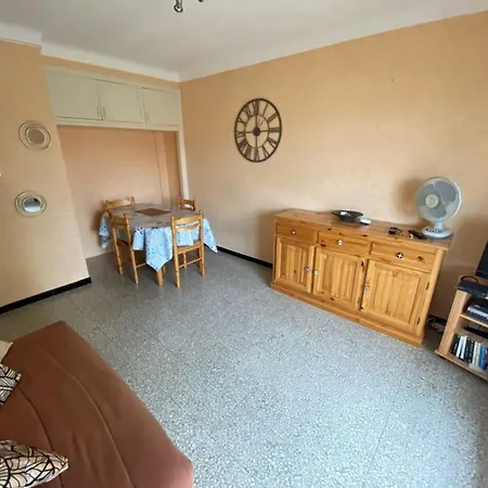 2 Pieces, Terrasse - 4 Pers. - Fr-1-837-120 Apartment